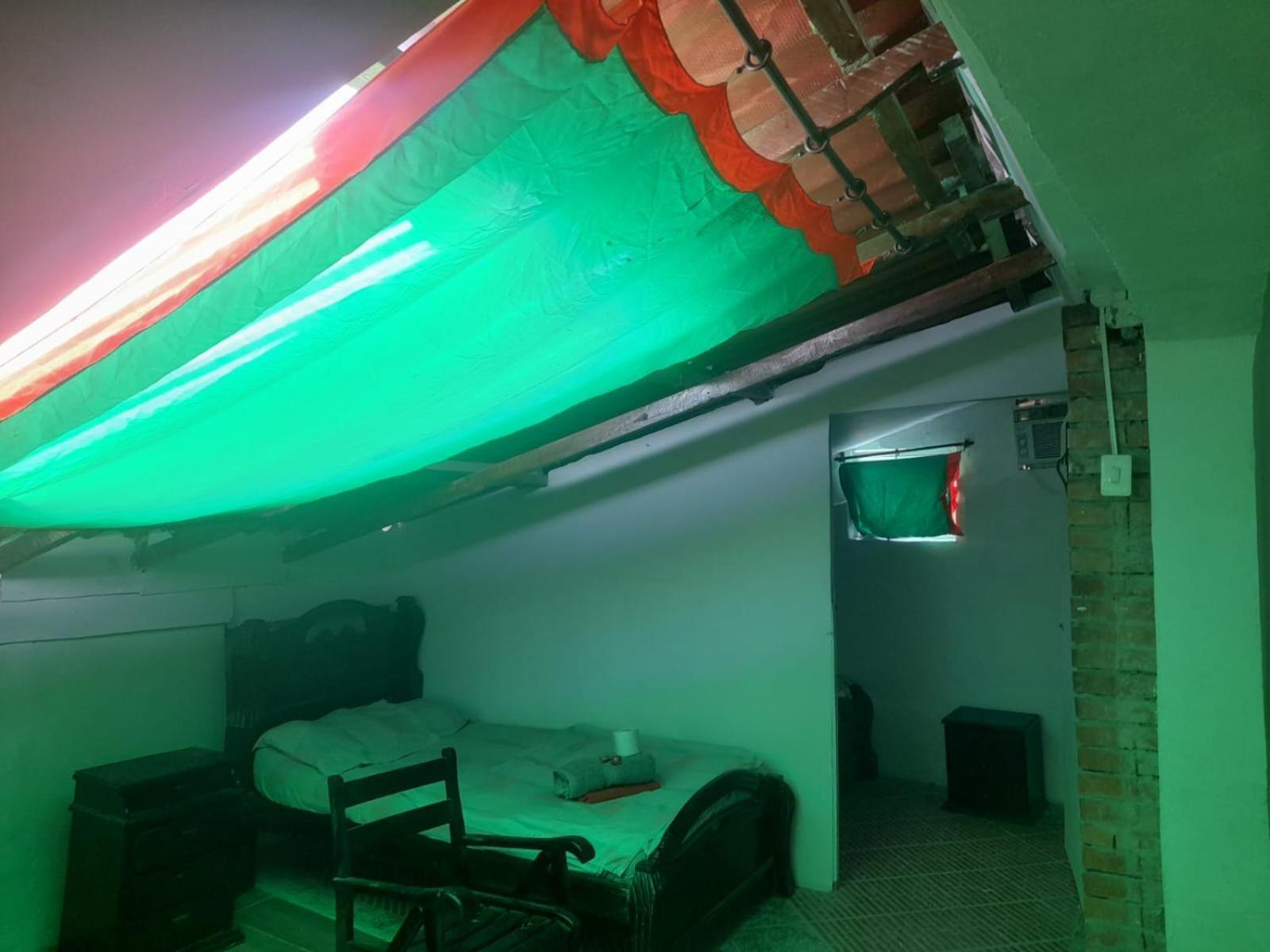 Hostal #10-33 Cartagène Extérieur photo