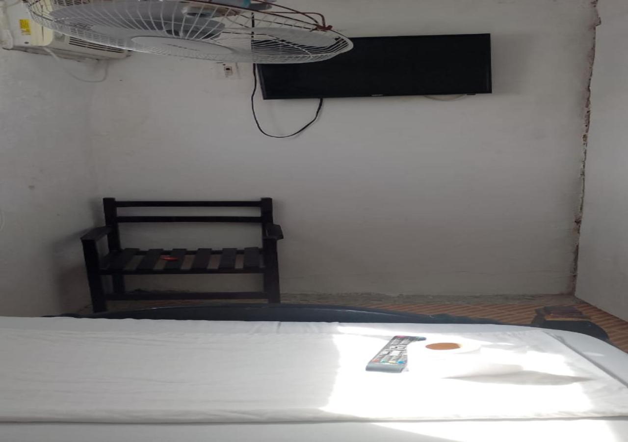 Hostal #10-33 Cartagène Extérieur photo